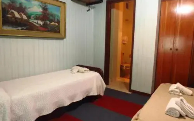 Acuarius Hotel
