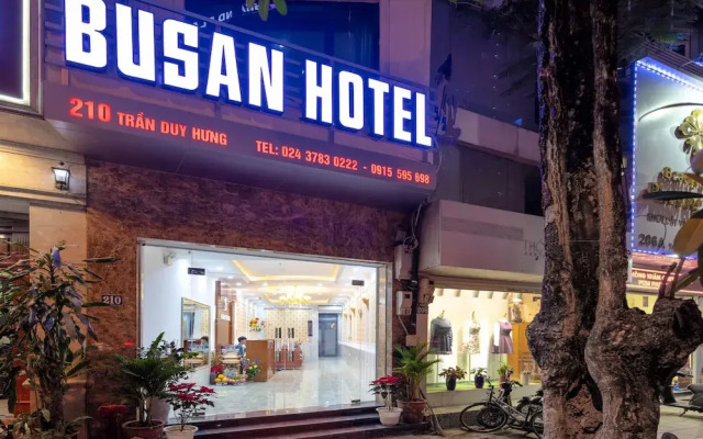 Отель BUSAN Ханой вид на фасад