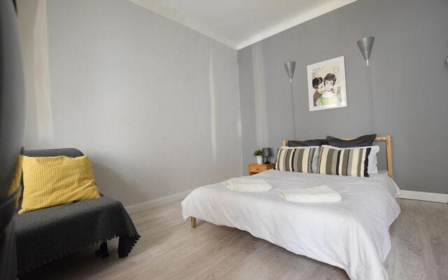 Отель Hi5 Apartments - Basilica Венгрия, Будапешт - отзывы, цены и фото номеров - забронировать отель Hi5 Apartments - Basilica онлайн комната для гостей