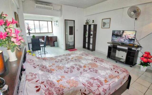 Large Studio Condo Jomtien 0