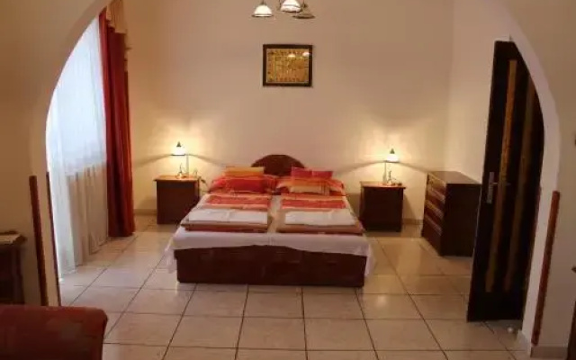 Herczeg Apartment