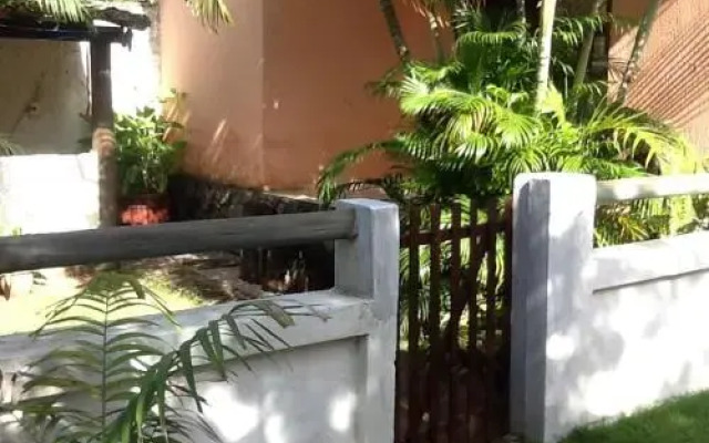 Caminho da Praia Flats