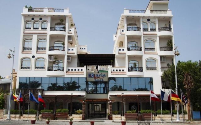 Elaria Hotel Hurgada вид на фасад
