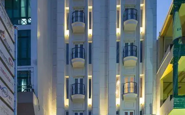 Отель Parkside Serviced Residence - Managed By Dragon Fly вид на фасад