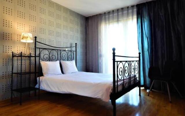 Апартаменты Aravel Old Town Apartments комната для гостей