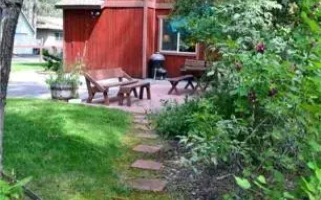 Pasadena Hideaway