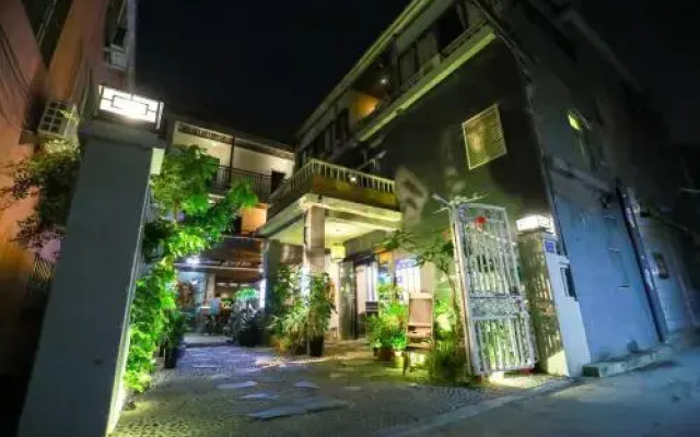 Отель Xiamen Xiamo Guesthouse Китай, Сямынь - отзывы, цены и фото номеров - забронировать отель Xiamen Xiamo Guesthouse онлайн вид на фасад