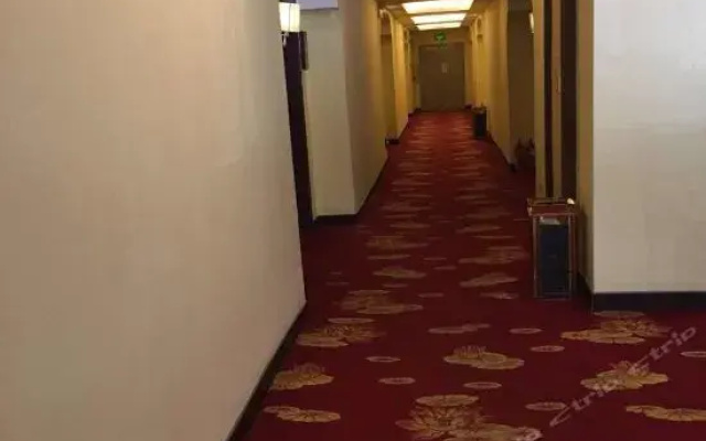 Beverly Hotel