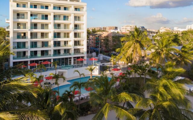 Отель Boca Beach Residence вид на фасад