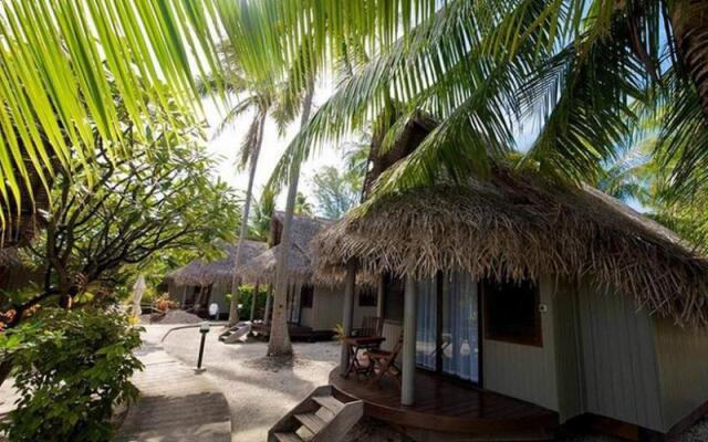 Hotel Maitai Rangiroa вид на фасад