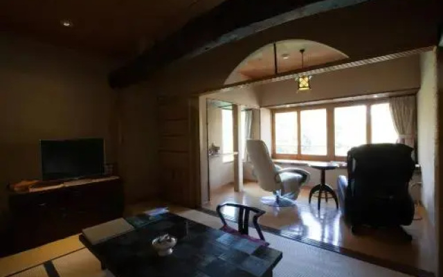 Wine And Inn Chitose Miyazu Japan Zenhotels - 