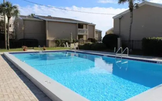 Chateau La Mer 1C Destin