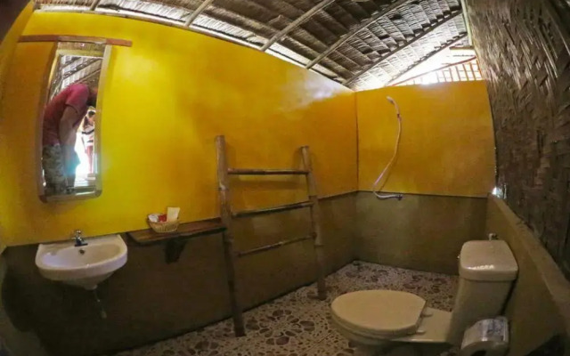 Отель Baan Jingjai Homestay Ланта ванная