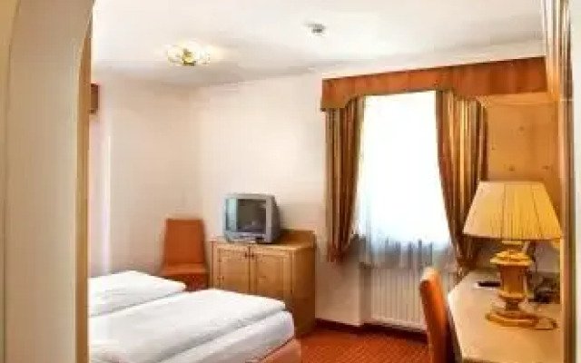 Hotel Garnì Serena
