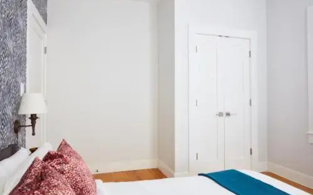 Elegant Brighton Suites by Sonder