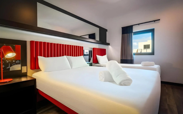 Essence Hotel Carlton