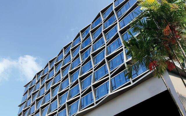 Отель Travelodge Harbourfront Singapore вид на фасад