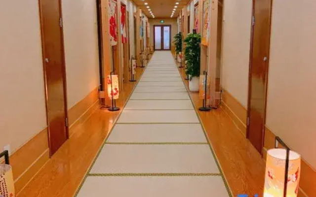 Shanghai Jiletang Jinshajiang Hot Spring Hotel