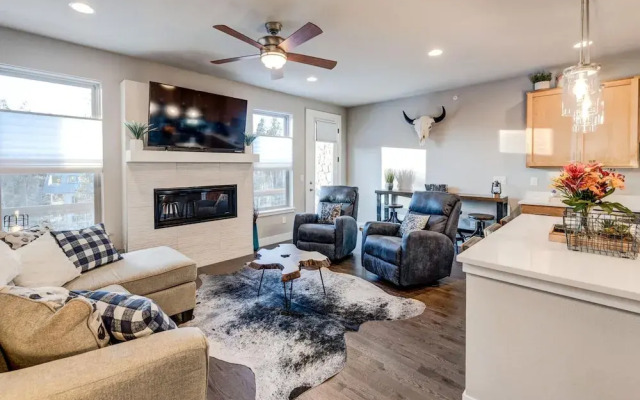 Rendezvous Luxury Chalets by Winter Park Escapes