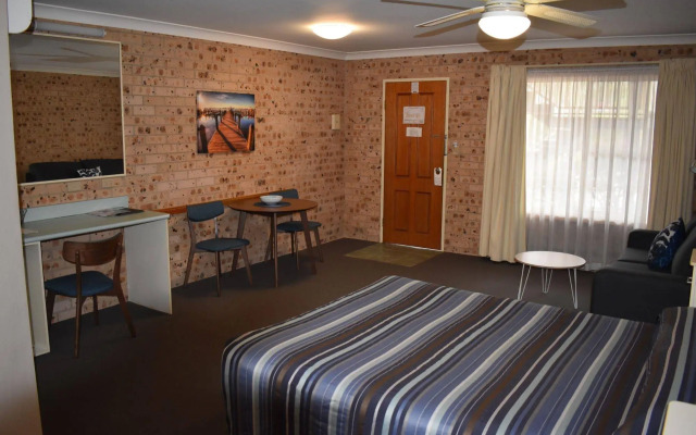 Cardiff Motor Inn