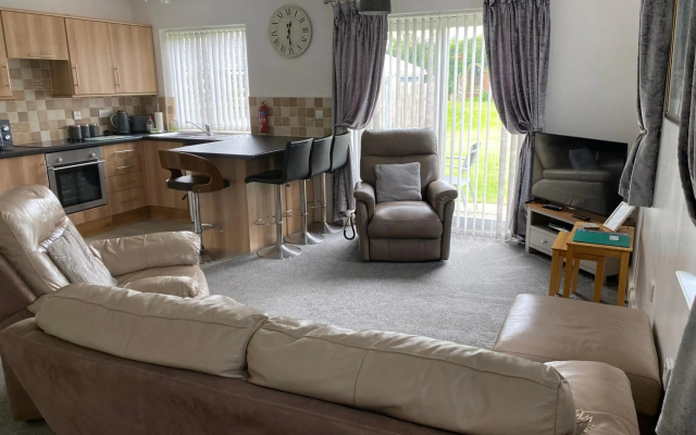 Cosy Dog Friendly Cottage, Sleeps 4, Bridlington