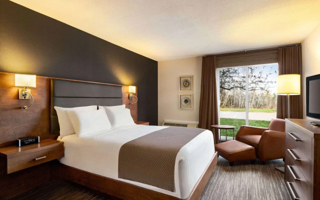 Atlantic Host Hotel, Trademark Collection by Wyndham