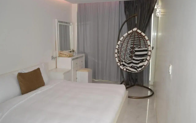 Wave Resort