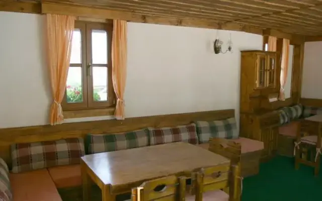Todorova House