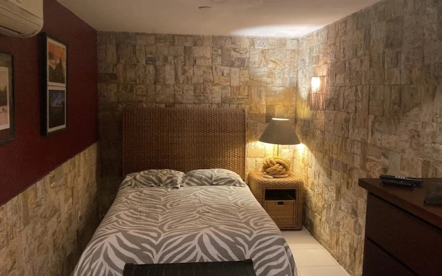 Lagoon Hostel - Pousada