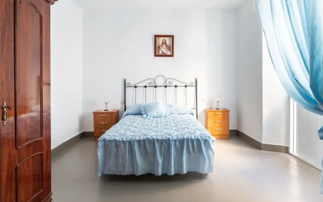 Homely Holiday Home in Málaga With Terrace