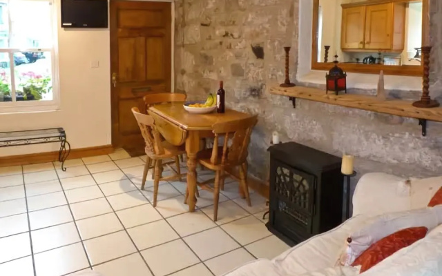 Well Cottage