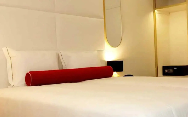 Lisbon City Hollywood Hotel