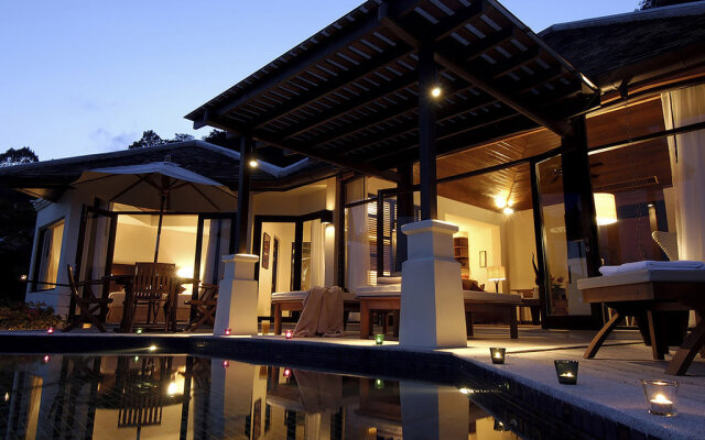 Отель IndoChine Resort & Villas вид на фасад