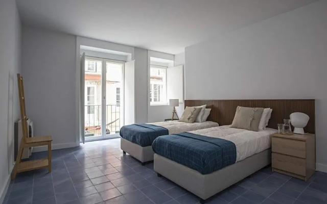 3bdr Superior Design Apartment in Bairro Alto