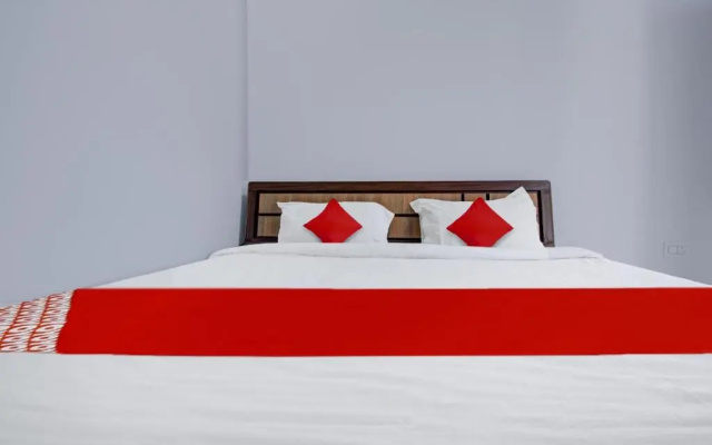 OYO Flagship 80528 Hotel Manisha Palace