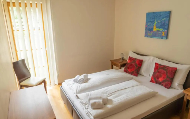 Manuela 9 by SMR Luxury Apartments