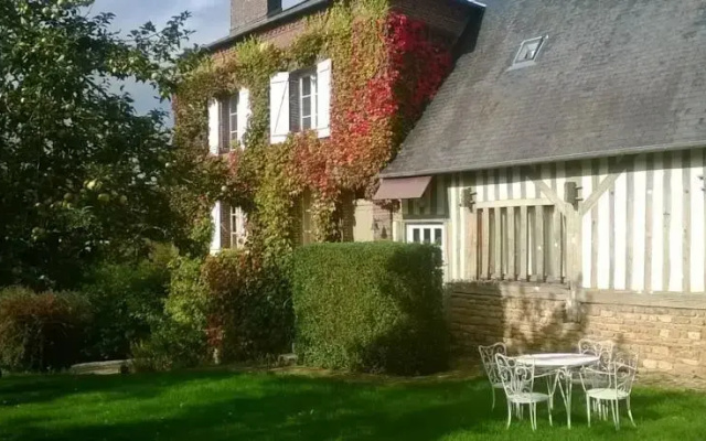 La Cour Mare