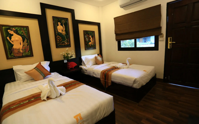 Pai Residence Chiangmai Gate