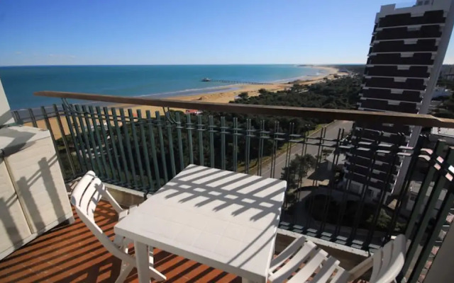 Relax in our sea View Flat