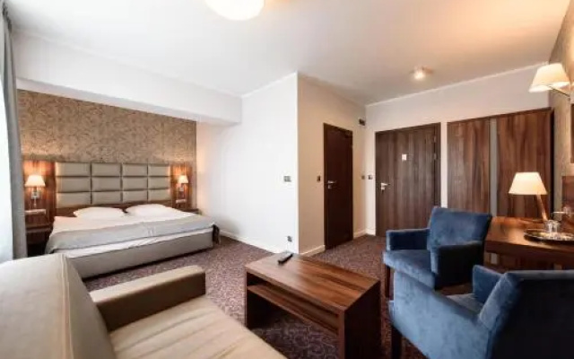 Hotel Nowy Dwór