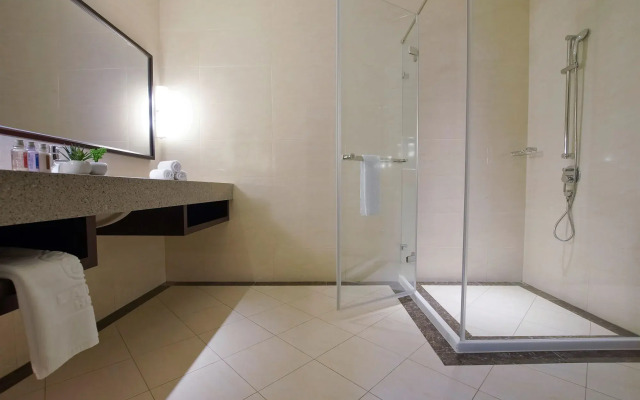 CHECK Inn Taichung LaiLai