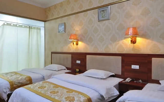 Kunming Hua Tian Hotel