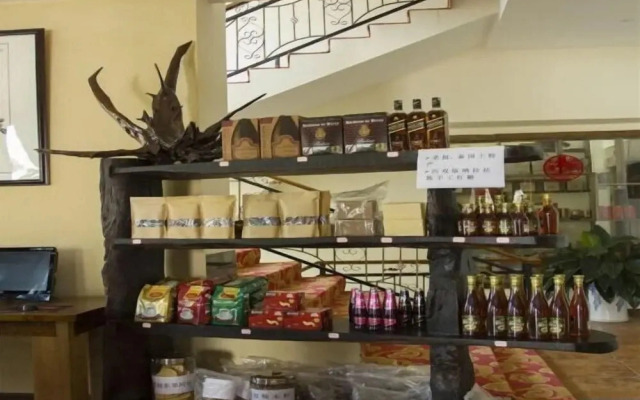 Mengla Lanna Resort Hotel