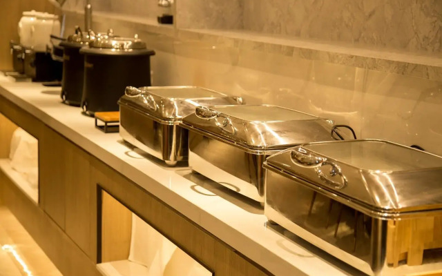 Hanting Premium Hotel Yantai Laishan Yingchun Street
