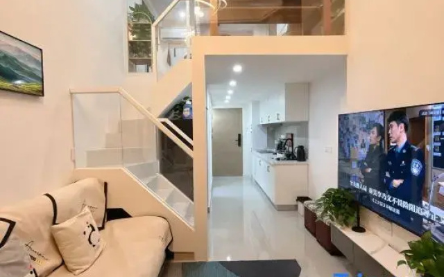 Xiangchu Yousu Homestay (Zhujiang Xinghuan Machang Subway Station)