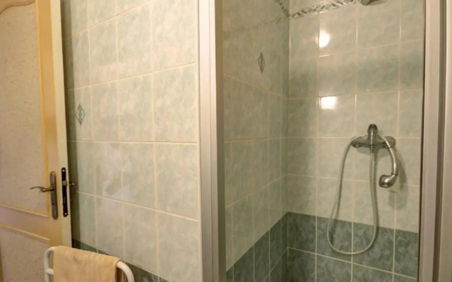 Gîte La Versanne, 3 pièces, 4 personnes - FR-1-496-127