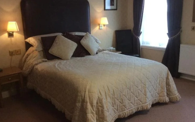 The Golden Lion Hotel