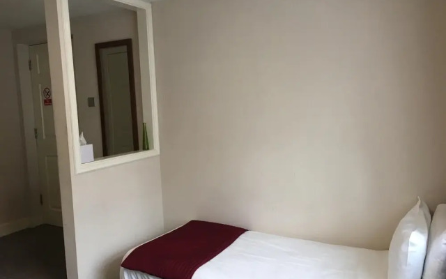Queen Street Hotel