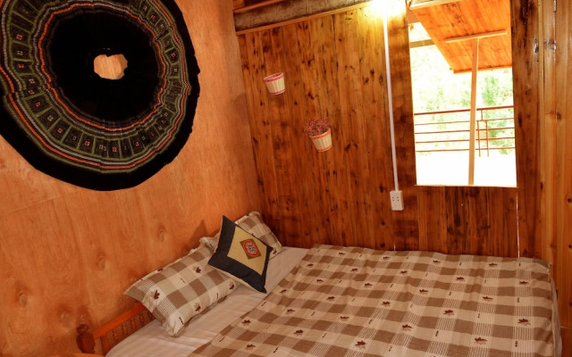 Bac Ha Eco Homestay - Hostel