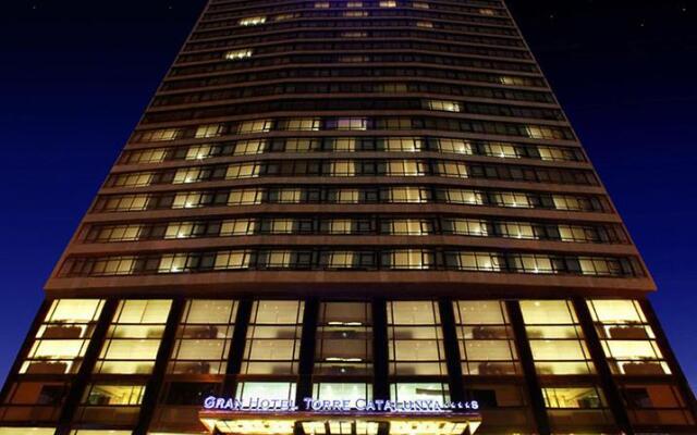 Gran Hotel Torre Catalunya вид на фасад
